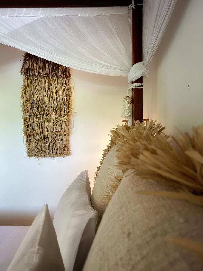Iru Maldives Hotel Thulusdhoo ภายนอก รูปภาพ